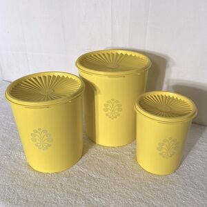 Vintage Tupperware Yellow Servalier Nesting Stacking Storage Container Set 6pc